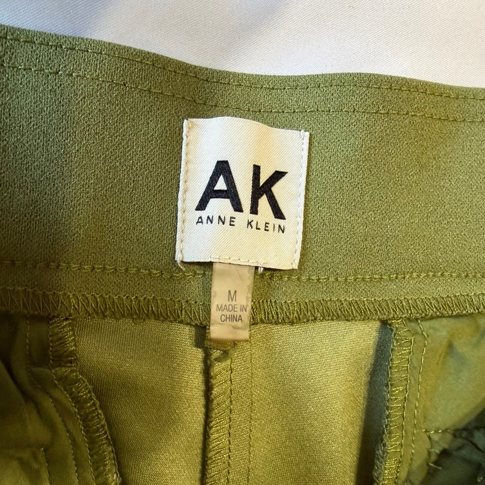 Anne Klein AK Olive Green Ankle Trousers Womens Medium Pull On Career Pants - Picture 2 of 8